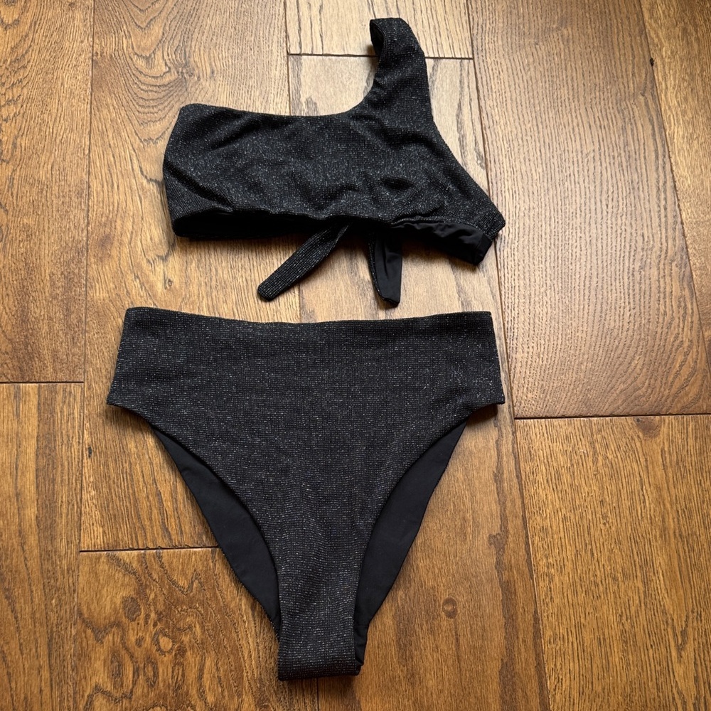 Black One-Shoulder Bikini Set